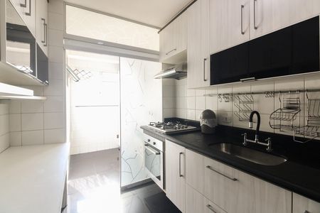 Apartamento à venda com 80m², 3 quartos e 2 vagas Apartamento à venda com 80m², 3 quartos e 2 vagasCozinha