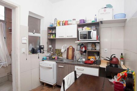 Apartamento para alugar com 73m², 2 quartos e sem vagaCozinha + Área de Serviço