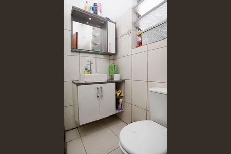 Apartamento para alugar com 73m², 2 quartos e sem vagaBanheiro