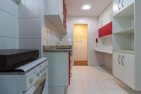Apartamento à venda com 69m², 2 quartos e 1 vagaCozinha