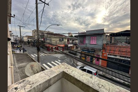 Casa para alugar com 74m², 2 quartos e sem vaga Casa para alugar com 74m², 2 quartos e sem vagaÁrea de Serviço