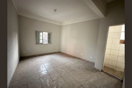 Casa para alugar com 74m², 2 quartos e sem vaga Casa para alugar com 74m², 2 quartos e sem vagaQuarto 1