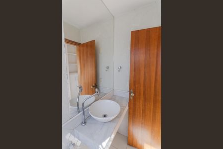 Apartamento à venda com 150m², 4 quartos e 2 vagas Apartamento à venda com 150m², 4 quartos e 2 vagasLavabo na Cobertura