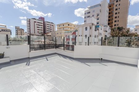 Apartamento à venda com 150m², 4 quartos e 2 vagas Apartamento à venda com 150m², 4 quartos e 2 vagasCobertura Gourmet