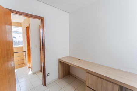 Apartamento à venda com 150m², 4 quartos e 2 vagas Apartamento à venda com 150m², 4 quartos e 2 vagasQuarto 4/Escritório na Cobertura