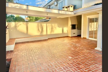 Casa de condomínio para alugar com 185m², 4 quartos e 3 vagas Casa de condomínio para alugar com 185m², 4 quartos e 3 vagasÁrea externa