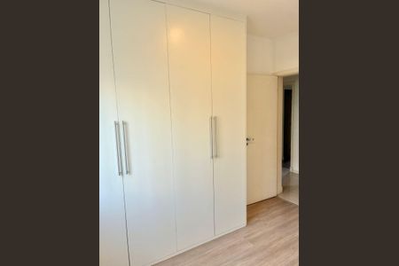 Casa de condomínio para alugar com 185m², 4 quartos e 3 vagas Casa de condomínio para alugar com 185m², 4 quartos e 3 vagasQuarto