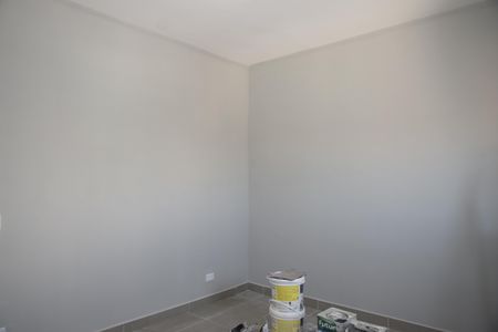 Quarto de apartamento para alugar com 1 quarto, 50m² em Jardim Santo Eduardo, Embu das Artes
