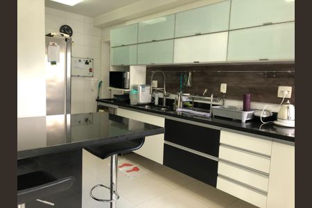 Apartamento à venda com 213m², 3 quartos e 3 vagasFoto 15