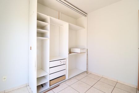 Apartamento para alugar com 62m², 2 quartos e 1 vagaQuarto 2