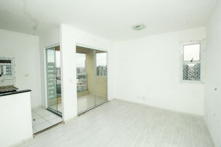 Sala de apartamento para alugar com 2 quartos, 55m² em Vila Eldizia, Santo André