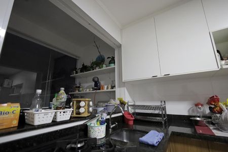 Casa à venda com 150m², 2 quartos e 2 vagas Casa à venda com 150m², 2 quartos e 2 vagasCozinha
