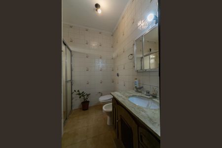 Banheiro da Suíte 1 de casa à venda com 4 quartos, 187m² em Jardim do Mar, São Bernardo do Campo