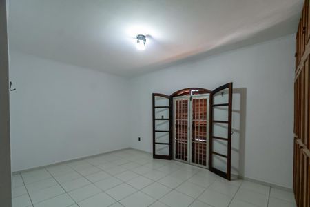 Suíte 1 de casa à venda com 4 quartos, 187m² em Jardim do Mar, São Bernardo do Campo