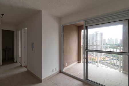 Apartamento à venda com 38m², 2 quartos e sem vaga Apartamento à venda com 38m², 2 quartos e sem vagaSala