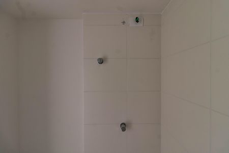 Apartamento à venda com 38m², 2 quartos e sem vaga Apartamento à venda com 38m², 2 quartos e sem vagaBanheiro