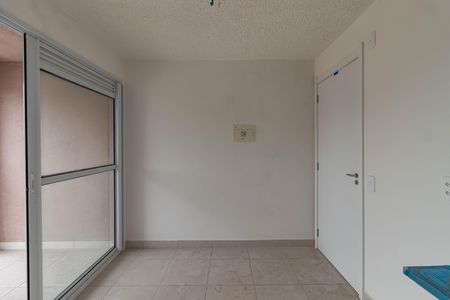 Apartamento à venda com 38m², 2 quartos e sem vaga Apartamento à venda com 38m², 2 quartos e sem vagaSala