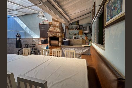 Casa para alugar com 226m², 4 quartos e 2 vagas Casa para alugar com 226m², 4 quartos e 2 vagasÁrea gourmet