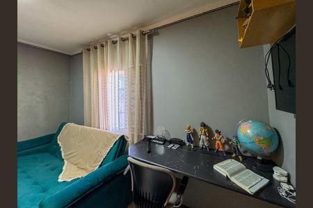 Casa para alugar com 226m², 4 quartos e 2 vagas Casa para alugar com 226m², 4 quartos e 2 vagasQuarto 1