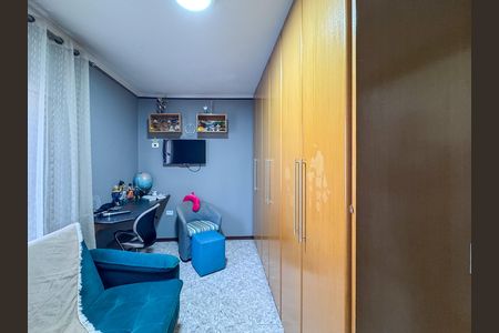 Casa para alugar com 226m², 4 quartos e 2 vagas Casa para alugar com 226m², 4 quartos e 2 vagasQuarto 1