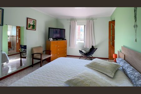 Casa para alugar com 226m², 4 quartos e 2 vagas Casa para alugar com 226m², 4 quartos e 2 vagasSuíte
