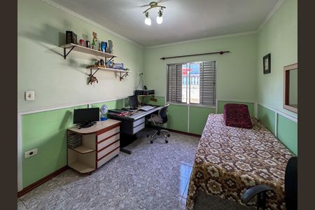 Casa para alugar com 226m², 4 quartos e 2 vagas Casa para alugar com 226m², 4 quartos e 2 vagasQuarto 2