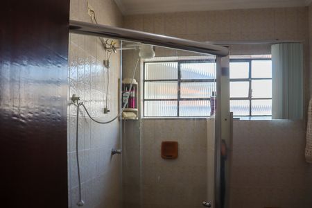 Casa para alugar com 226m², 4 quartos e 2 vagasBanheiro 2
