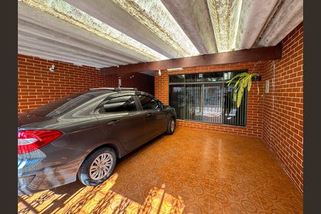 Casa para alugar com 226m², 4 quartos e 2 vagas Casa para alugar com 226m², 4 quartos e 2 vagasGaragem