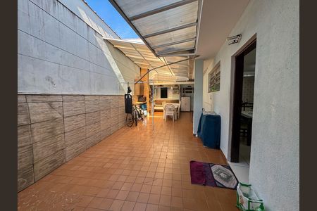 Casa para alugar com 226m², 4 quartos e 2 vagas Casa para alugar com 226m², 4 quartos e 2 vagasÁrea gourmet