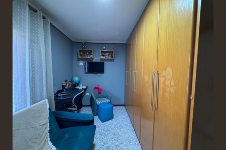 Casa para alugar com 226m², 4 quartos e 2 vagas Casa para alugar com 226m², 4 quartos e 2 vagasQuarto 1