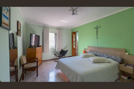 Casa para alugar com 226m², 4 quartos e 2 vagas Casa para alugar com 226m², 4 quartos e 2 vagasSuíte