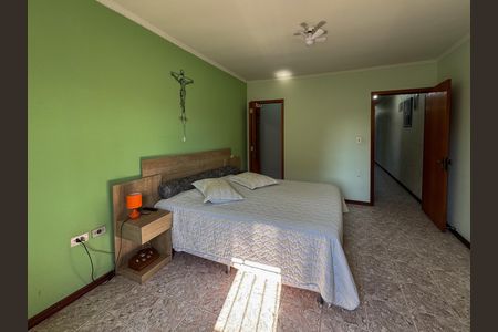 Casa para alugar com 226m², 4 quartos e 2 vagas Casa para alugar com 226m², 4 quartos e 2 vagasSuíte