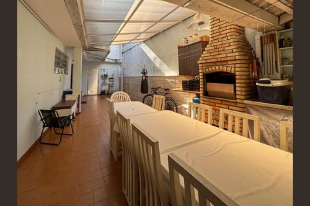 Casa para alugar com 226m², 4 quartos e 2 vagas Casa para alugar com 226m², 4 quartos e 2 vagasÁrea gourmet