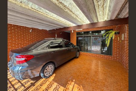 Casa para alugar com 226m², 4 quartos e 2 vagas Casa para alugar com 226m², 4 quartos e 2 vagasGaragem