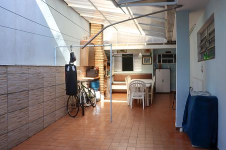 Casa para alugar com 226m², 4 quartos e 2 vagasÁrea gourmet