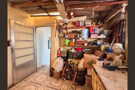 Casa para alugar com 226m², 4 quartos e 2 vagas Casa para alugar com 226m², 4 quartos e 2 vagasQuarto da Área de Serviço