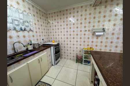Casa para alugar com 226m², 4 quartos e 2 vagas Casa para alugar com 226m², 4 quartos e 2 vagasCozinha