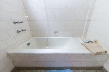 Apartamento para alugar com 97m², 3 quartos e sem vagaBanheiro