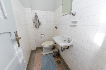 Apartamento para alugar com 97m², 3 quartos e sem vagaBanheiro