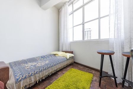 Apartamento para alugar com 97m², 3 quartos e sem vagaQuarto