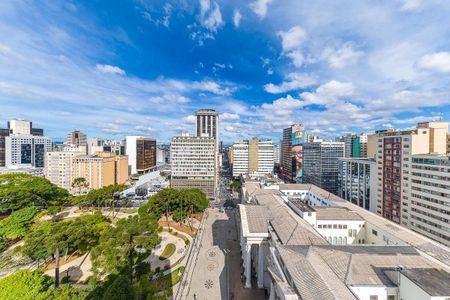 Apartamento para alugar com 97m², 3 quartos e sem vagaVista