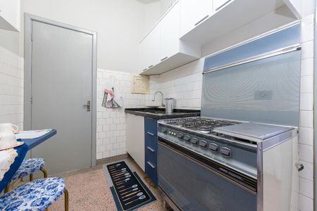 Apartamento para alugar com 97m², 3 quartos e sem vagaCozinha