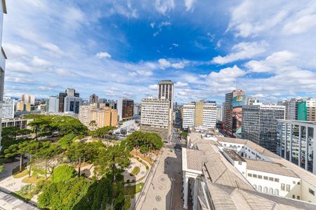 Apartamento para alugar com 97m², 3 quartos e sem vagaVista