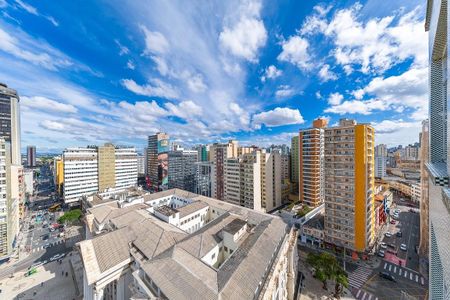 Apartamento para alugar com 97m², 3 quartos e sem vagaVista
