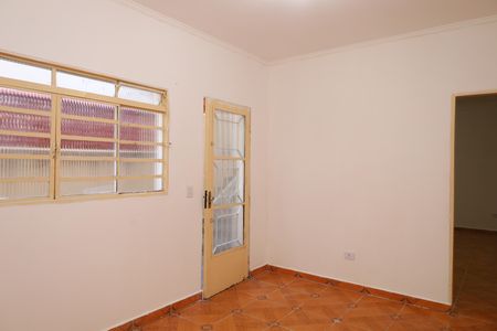 Sala de casa para alugar com 2 quartos, 80m² em Guaianases, São Paulo