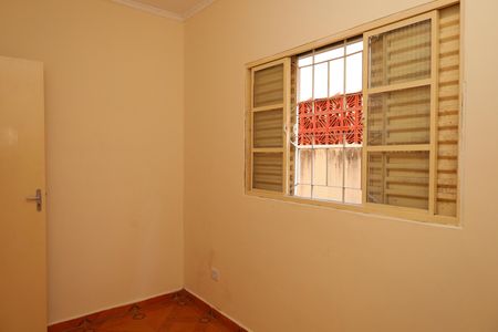 Quarto 2 de casa para alugar com 2 quartos, 80m² em Guaianases, São Paulo