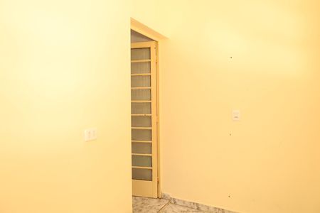 Casa para alugar com 80m², 2 quartos e 1 vagaÁrea de Serviço