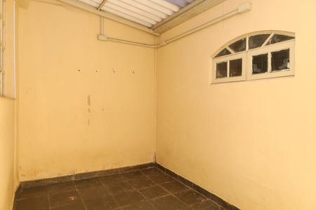 Casa para alugar com 80m², 2 quartos e 1 vagaÁrea de Serviço
