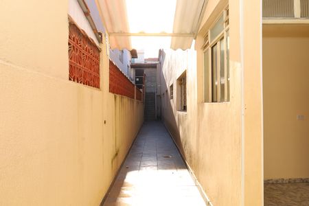 Casa para alugar com 80m², 2 quartos e 1 vagaCorredor / Quintal