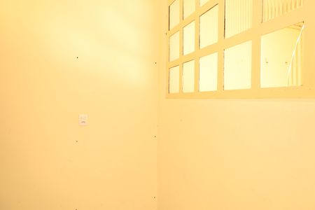 Casa para alugar com 80m², 2 quartos e 1 vagaÁrea de Serviço
